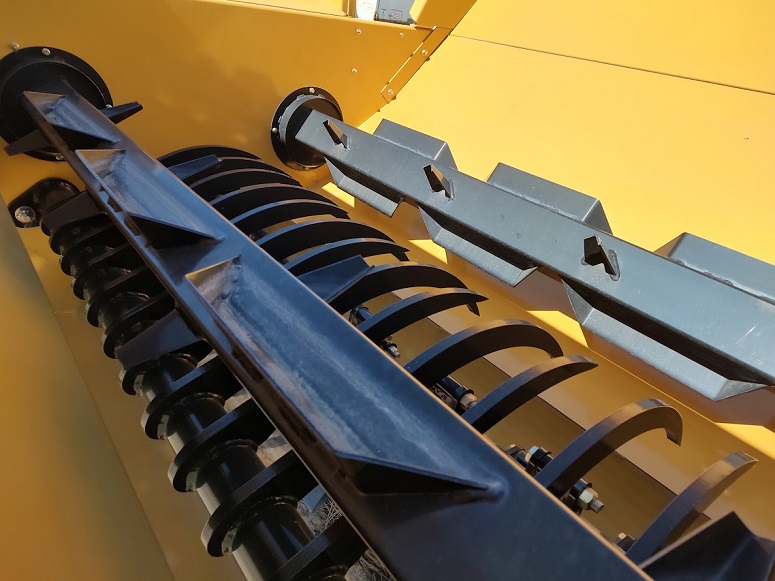 7060-4